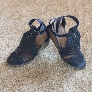 Size 7.5 Black Wedge Sandals